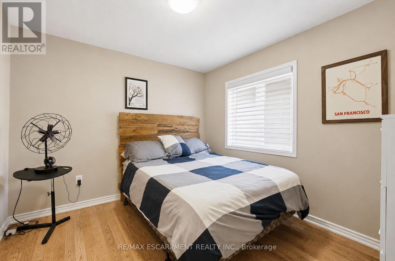 44 Stillwater Crescent, Hamilton, ON