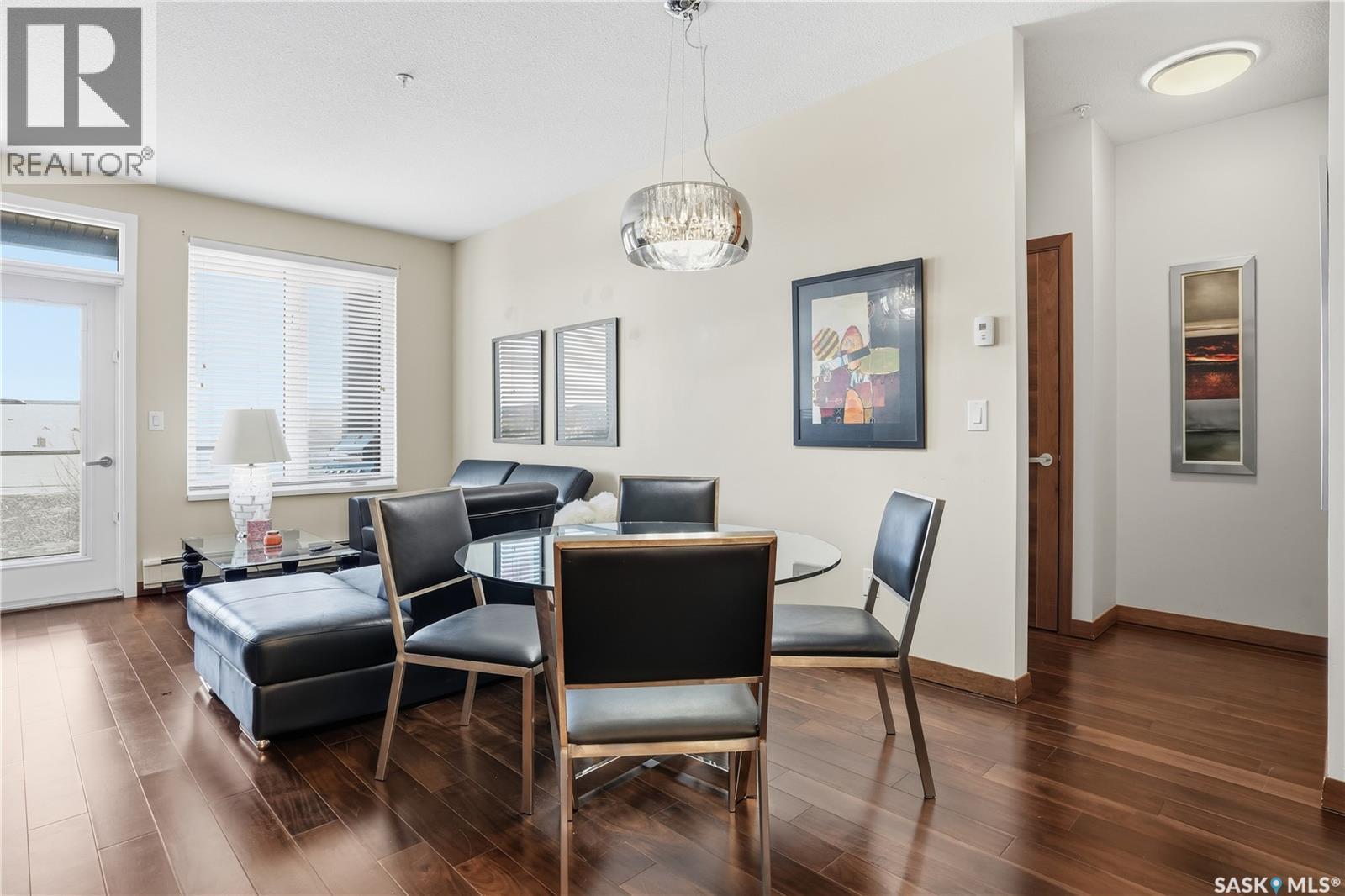 203 2101 Heseltine Road, Regina, SK