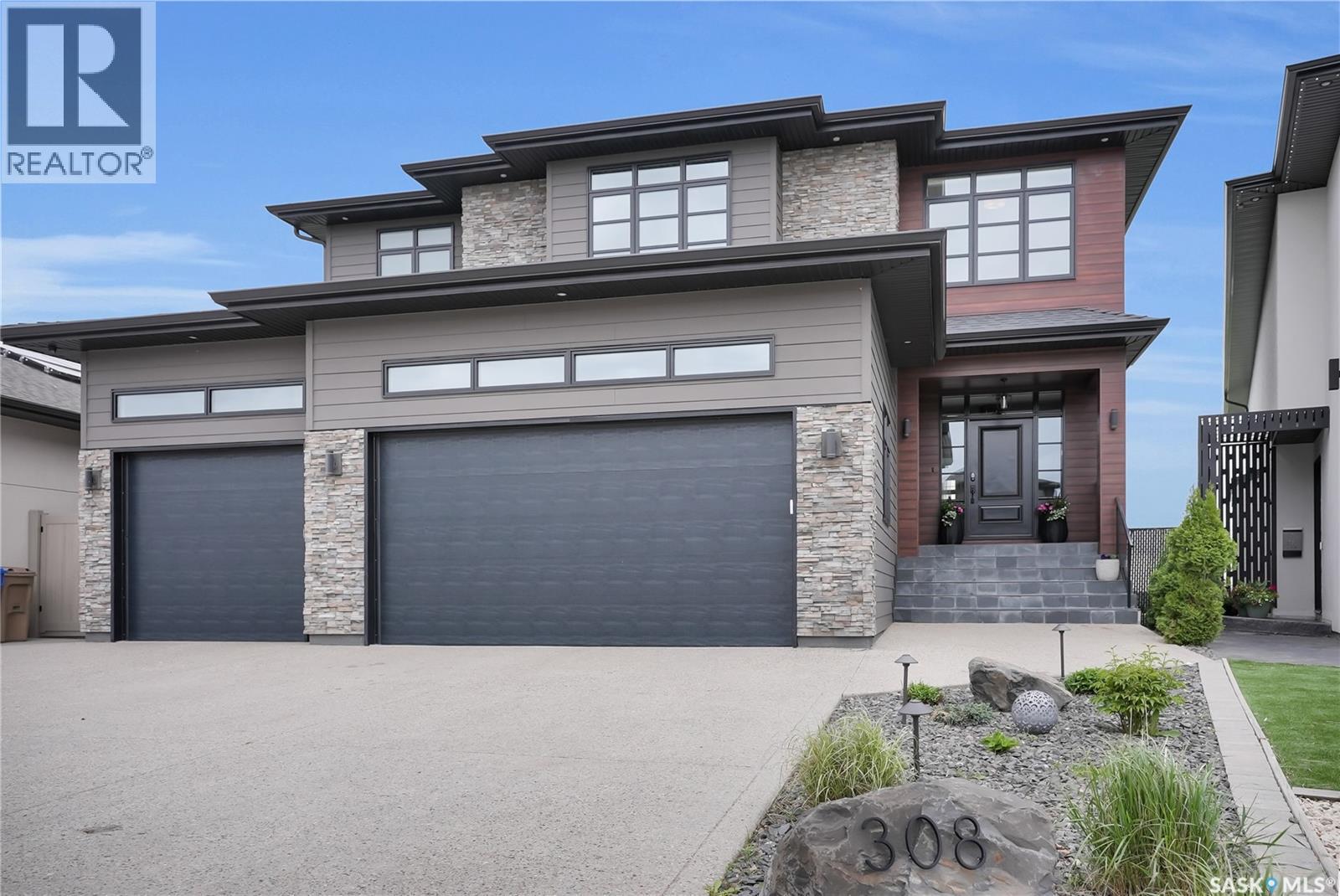 308 Brookview Drive, Regina, SK