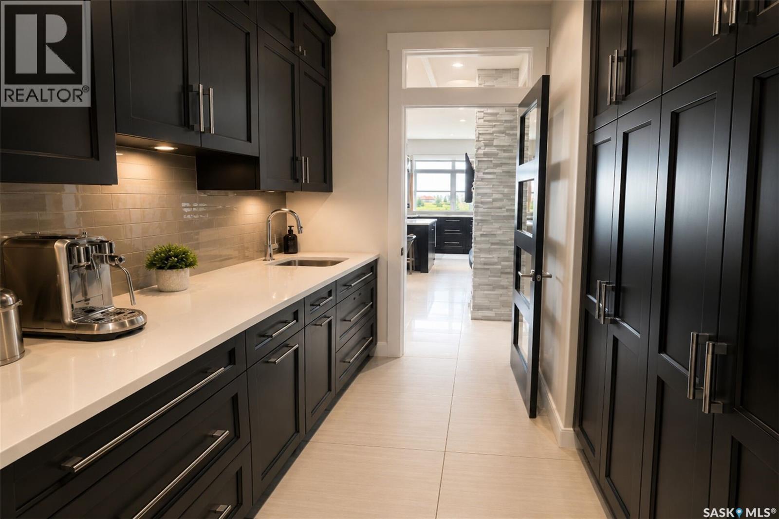308 Brookview Drive, Regina, SK