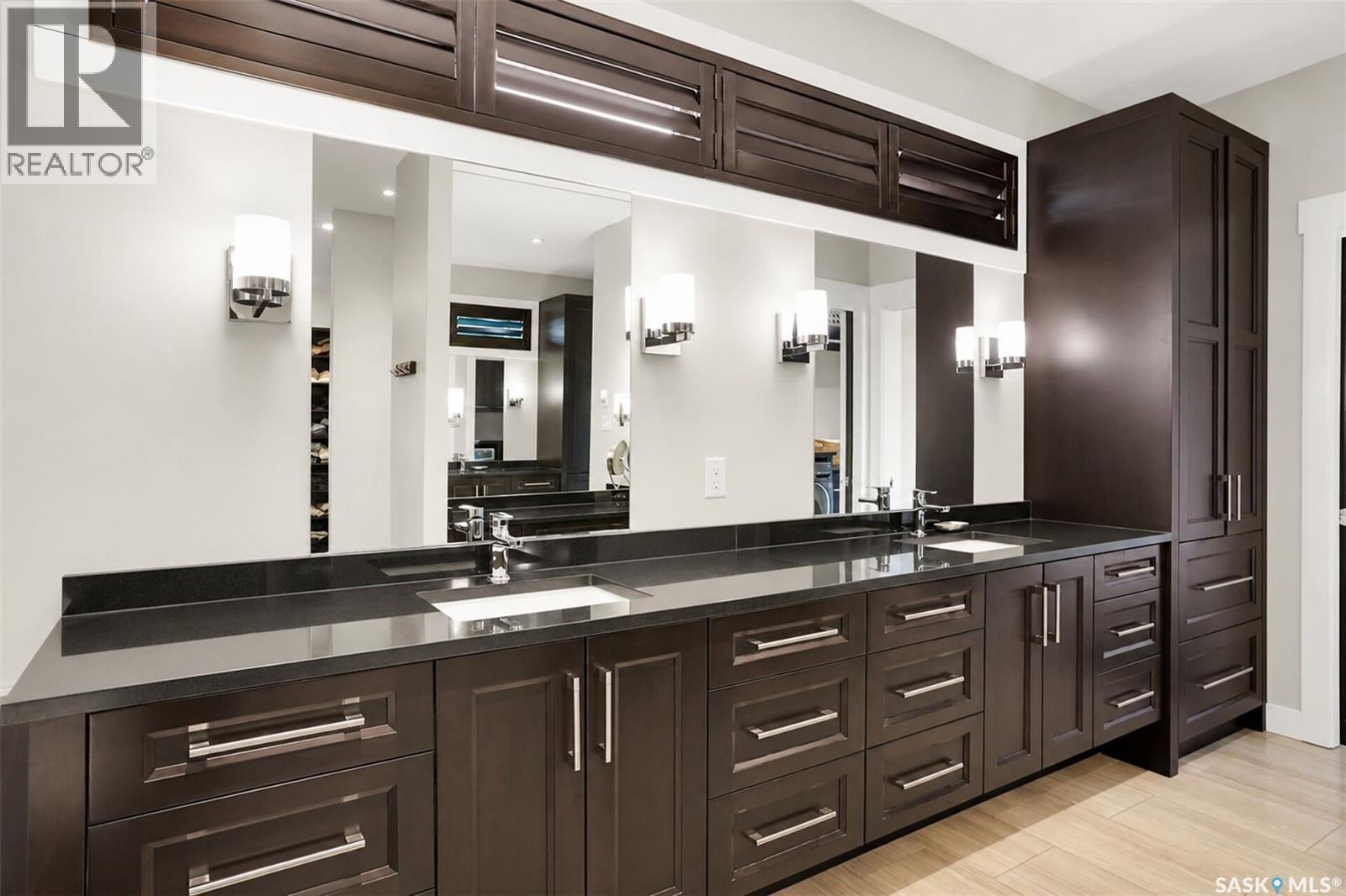 308 Brookview Drive, Regina, SK