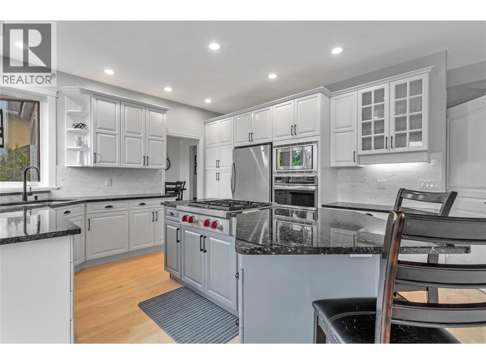 2177 Breckenridge Court, Kelowna, BC