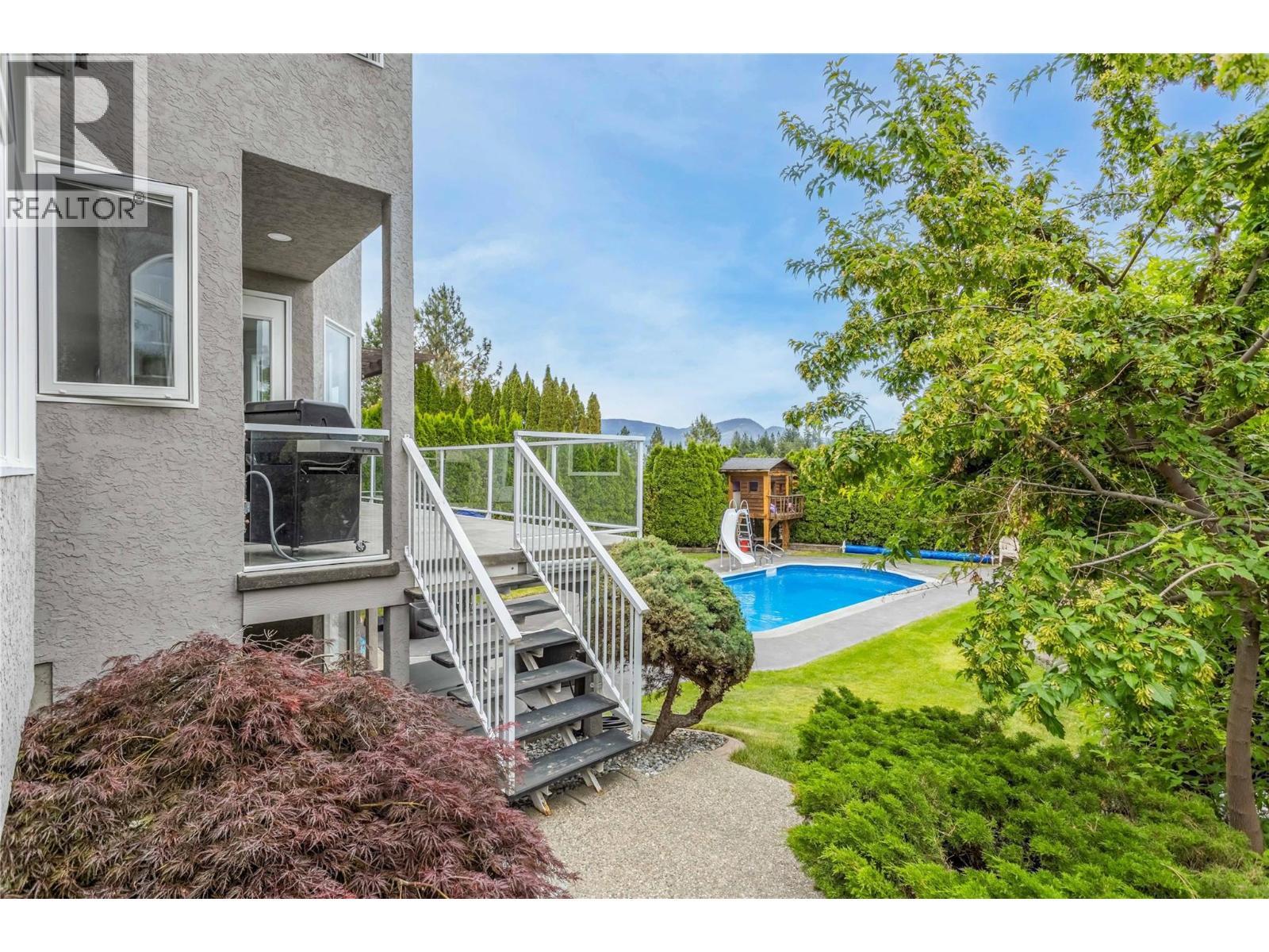 2177 Breckenridge Court, Kelowna, BC