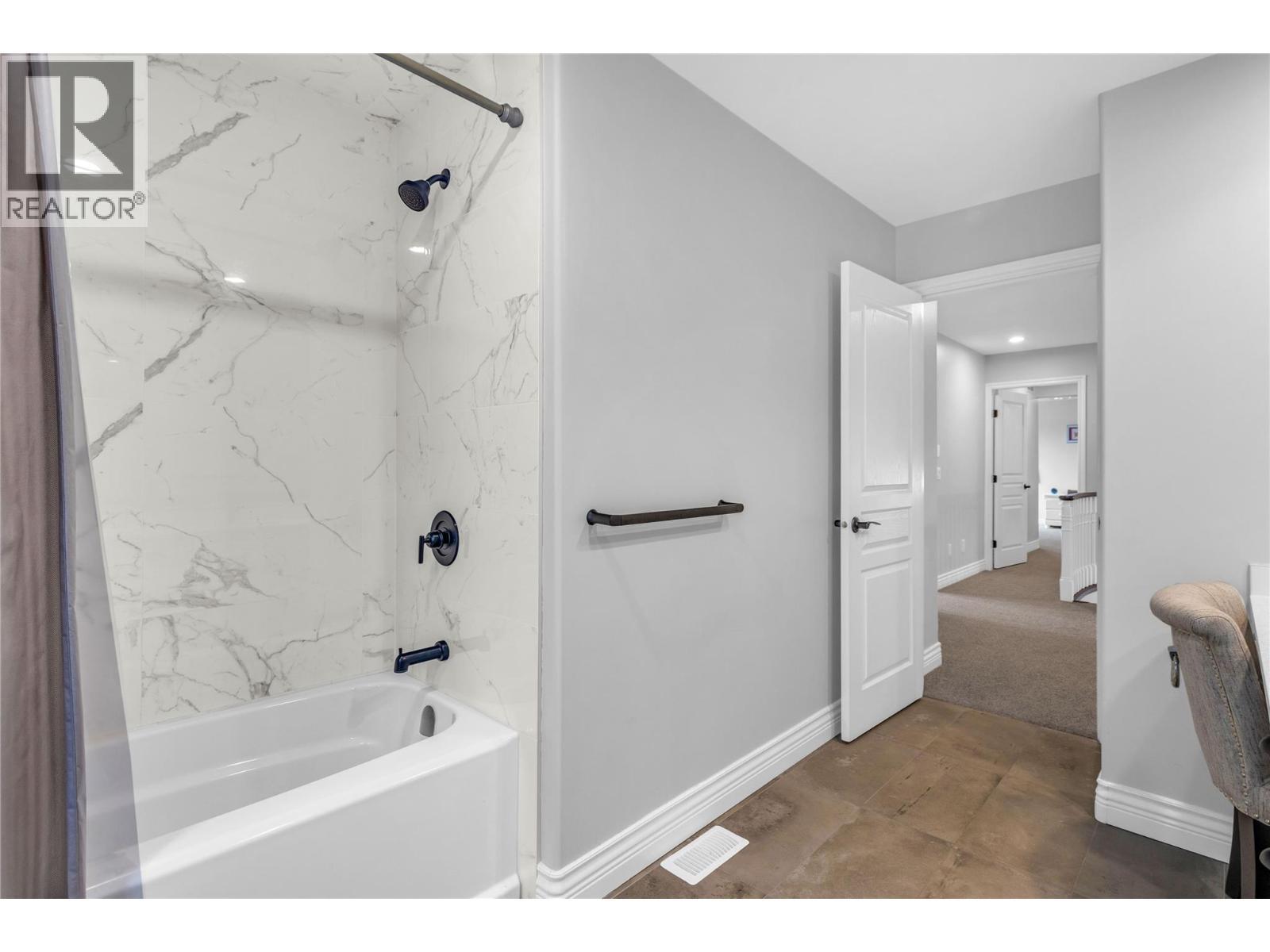 2177 Breckenridge Court, Kelowna, BC