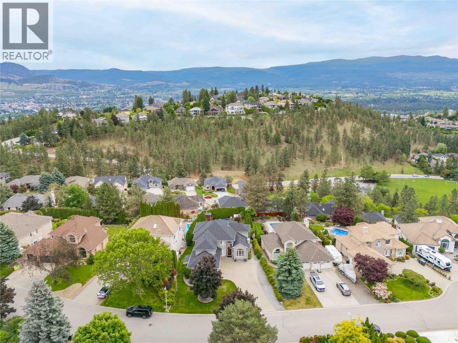 2177 Breckenridge Court, Kelowna, BC