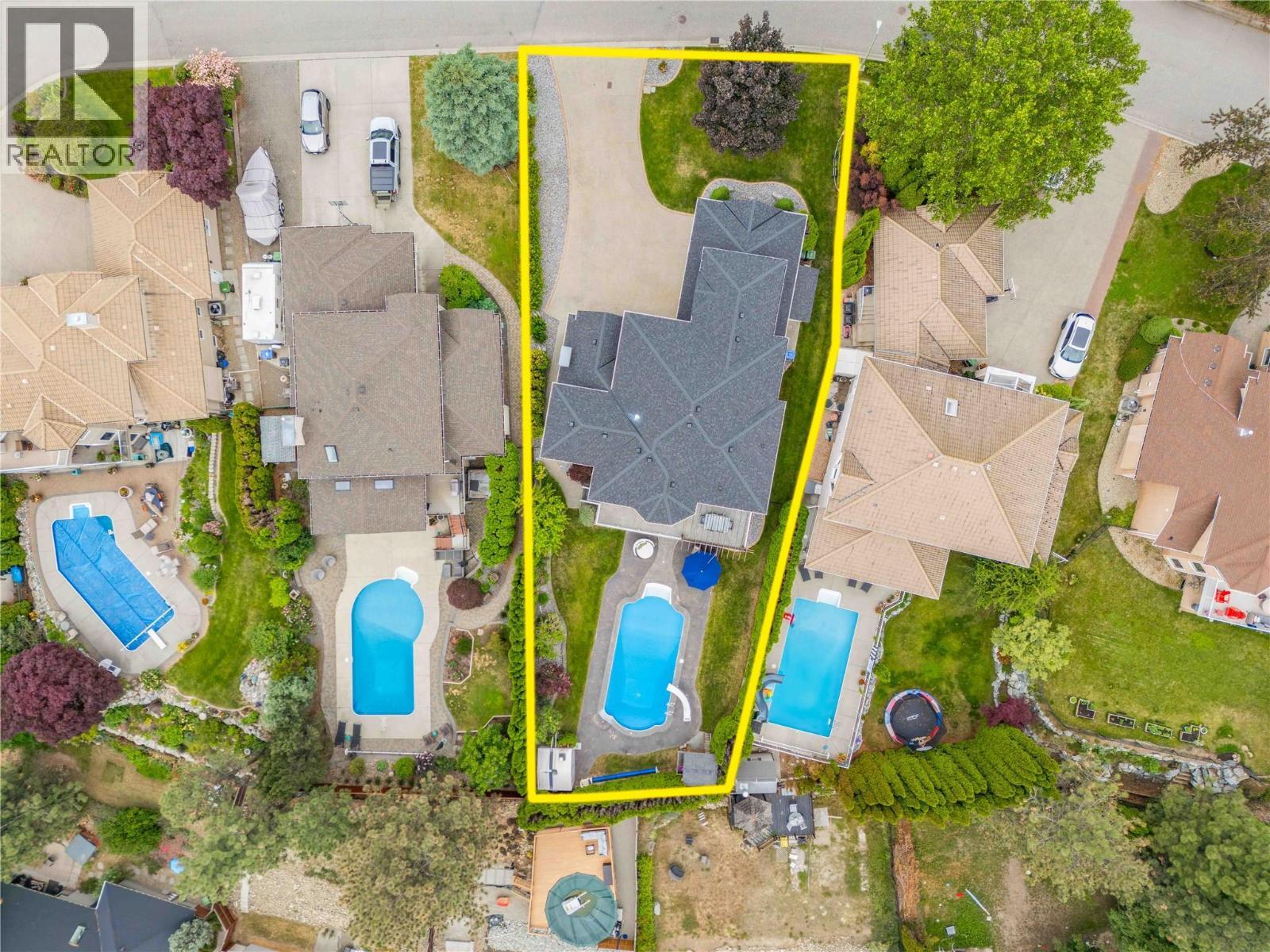 2177 Breckenridge Court, Kelowna, BC