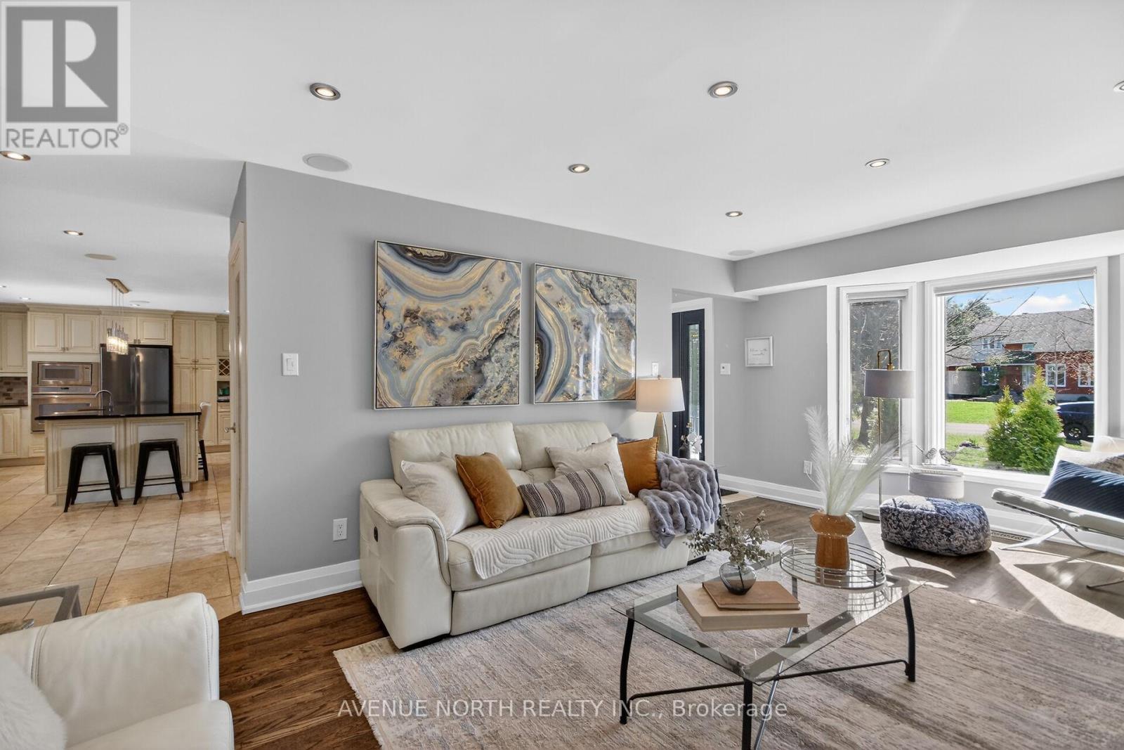 1317 Cornfield Crescent, Ottawa, ON