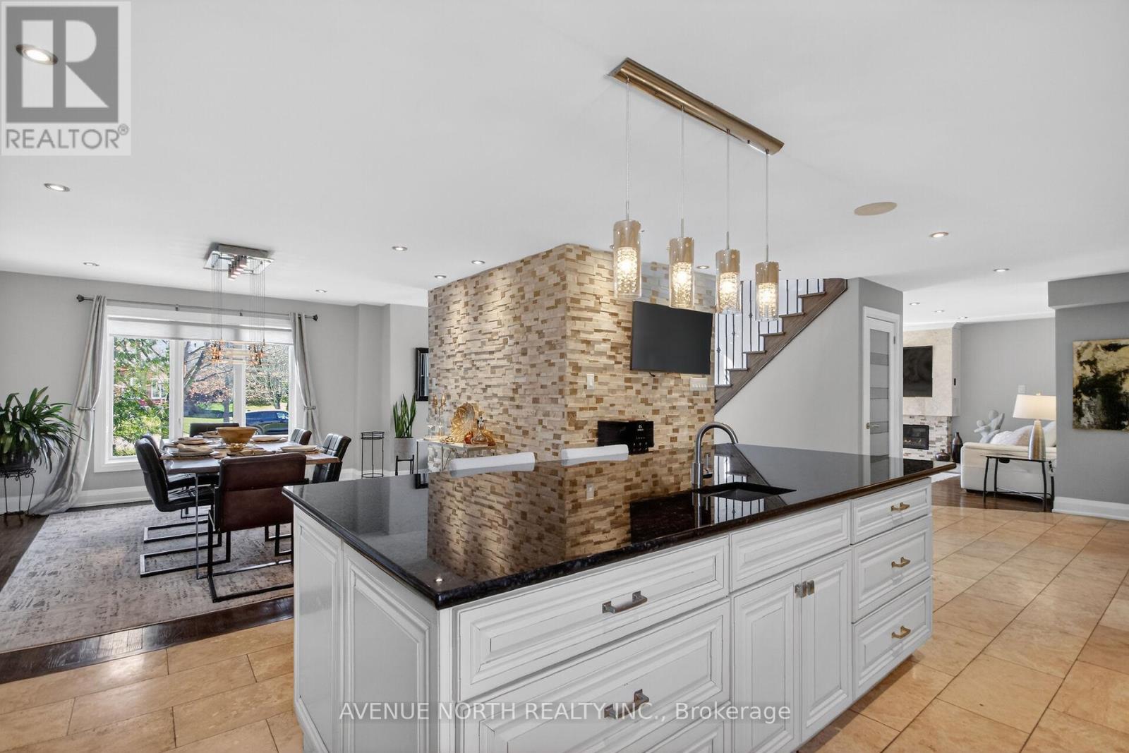 1317 Cornfield Crescent, Ottawa, ON