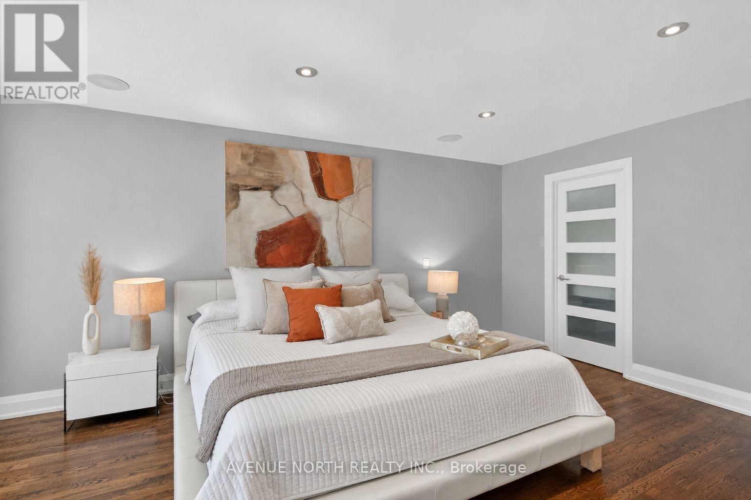 1317 Cornfield Crescent, Ottawa, ON