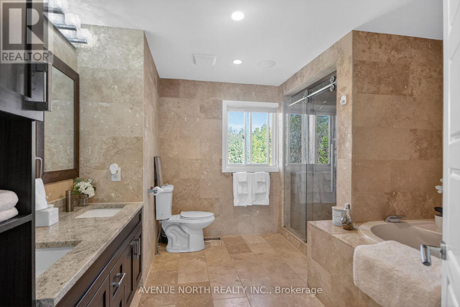 1317 Cornfield Crescent, Ottawa, ON