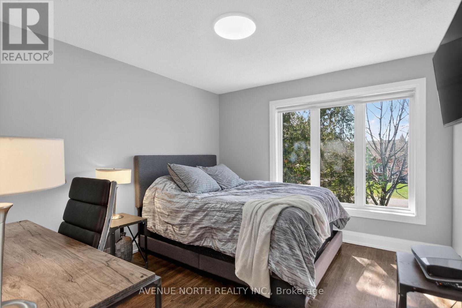 1317 Cornfield Crescent, Ottawa, ON