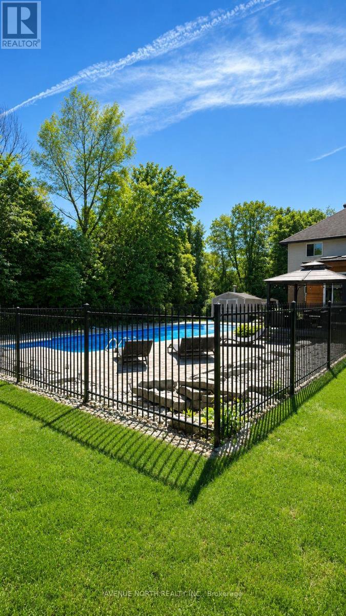 1317 Cornfield Crescent, Ottawa, ON