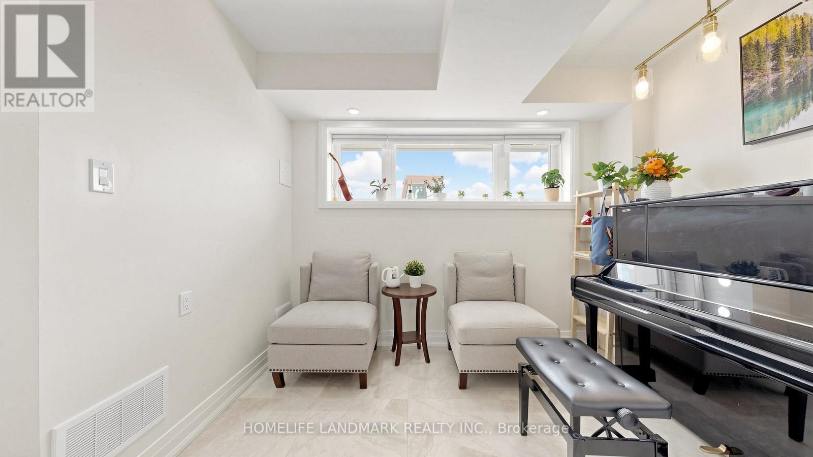 12 Mcclary'S Way, Markham, ON