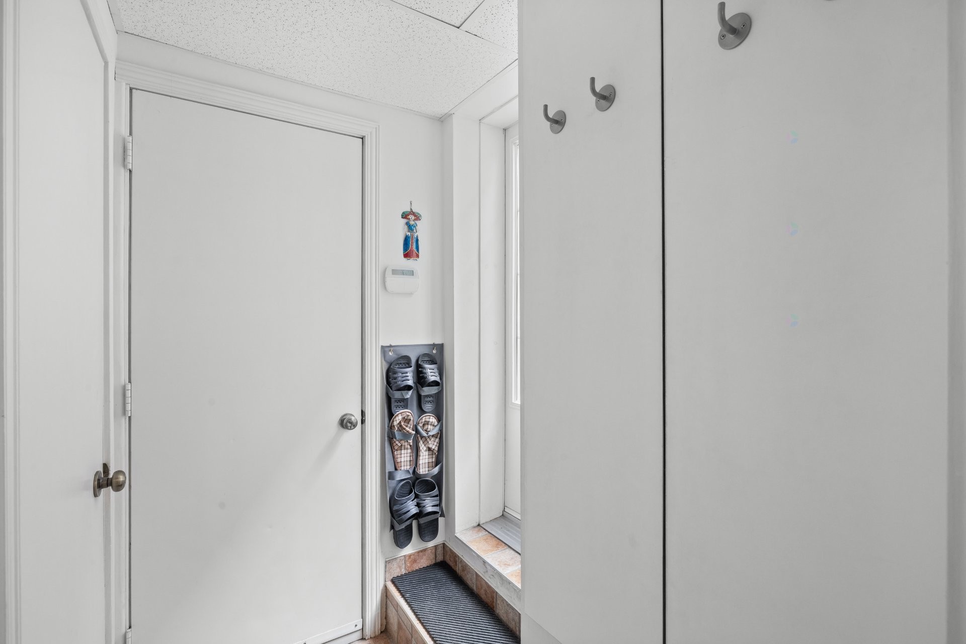 Hall d'entrée/Vestibule - A-4991 Rue Fulton, Montréal (Côte-Des-Neiges/Notre-Dame-De-Grâce), QC