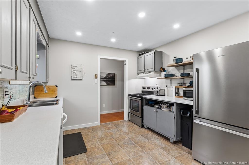 809 Pine Glen Road, Riverview, NB
