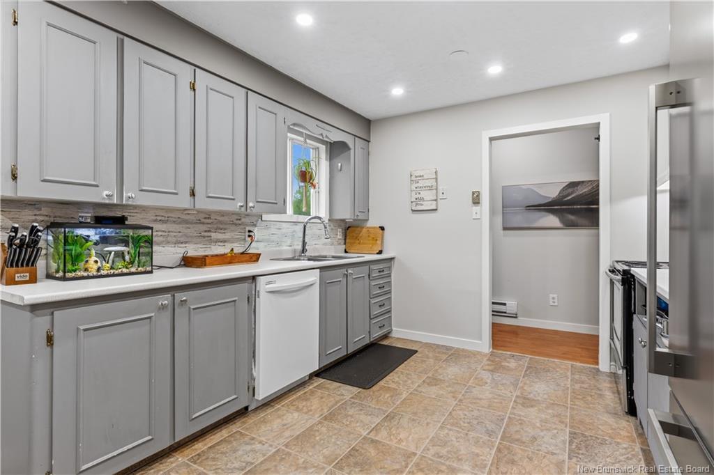 809 Pine Glen Road, Riverview, NB
