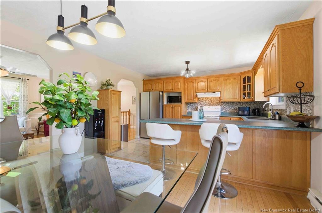 30 Leisure Ave, Fredericton, NB