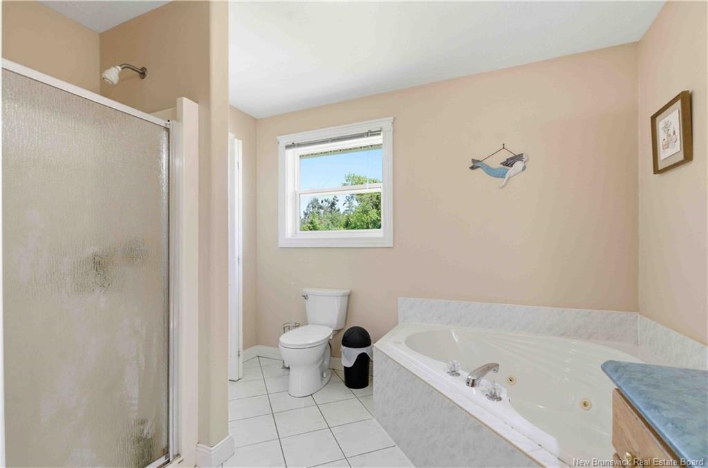30 Leisure Ave, Fredericton, NB