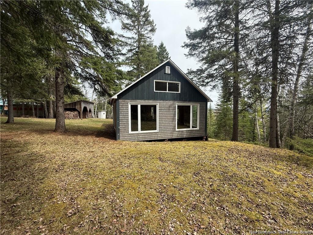 1194 Route 385, Oxbow, NB
