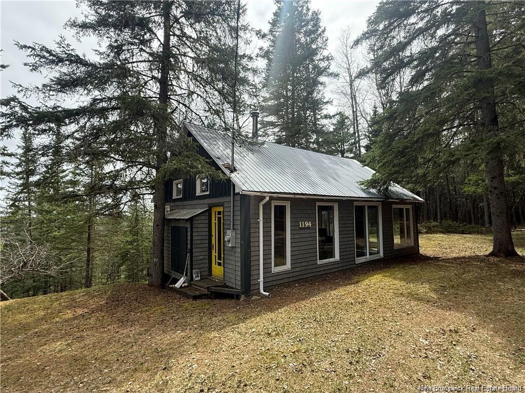 1194 Route 385, Oxbow, NB