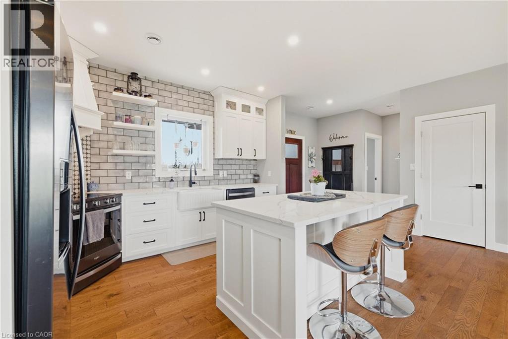 401372 Grey Rd 4, Hanover, ON