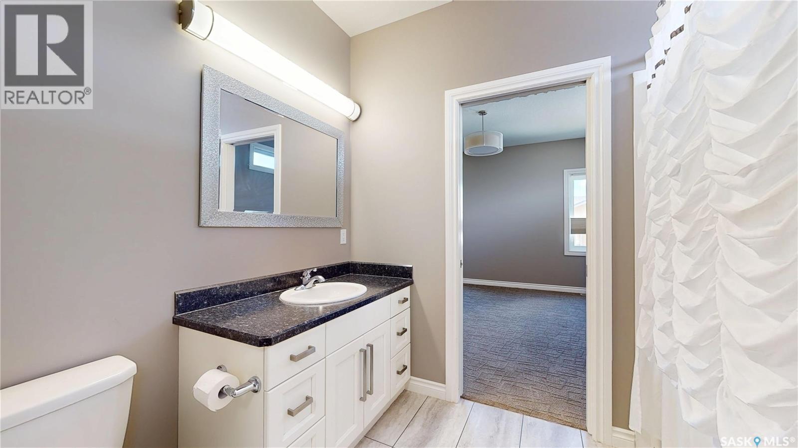 1633 Maple Rose Crescent N, Regina, SK