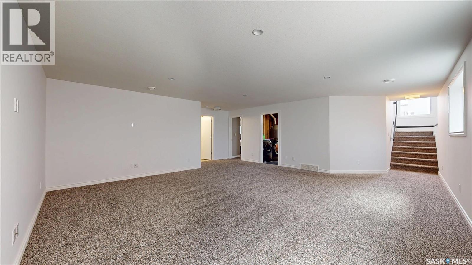 1633 Maple Rose Crescent N, Regina, SK