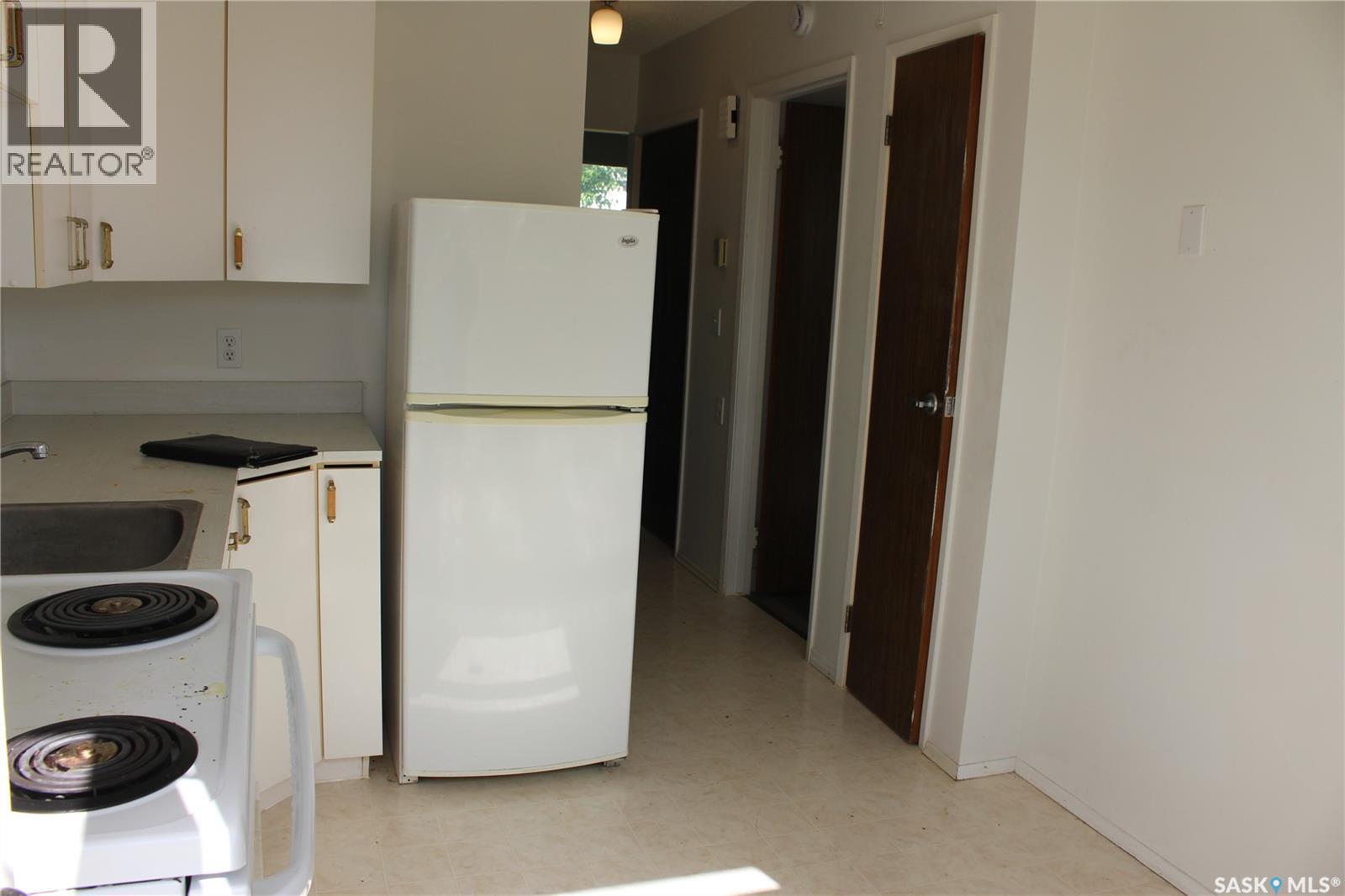 810 8Th Street, Chaplin, SK