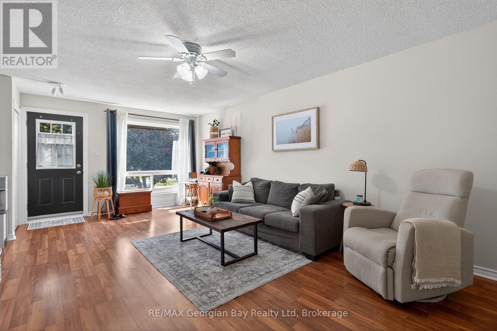 1060 Harbourview Drive, Midland, ON