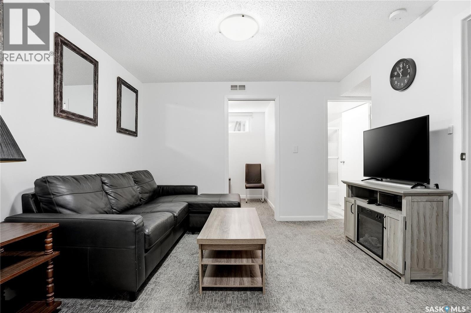 720 1St Street E, Saskatoon, SK