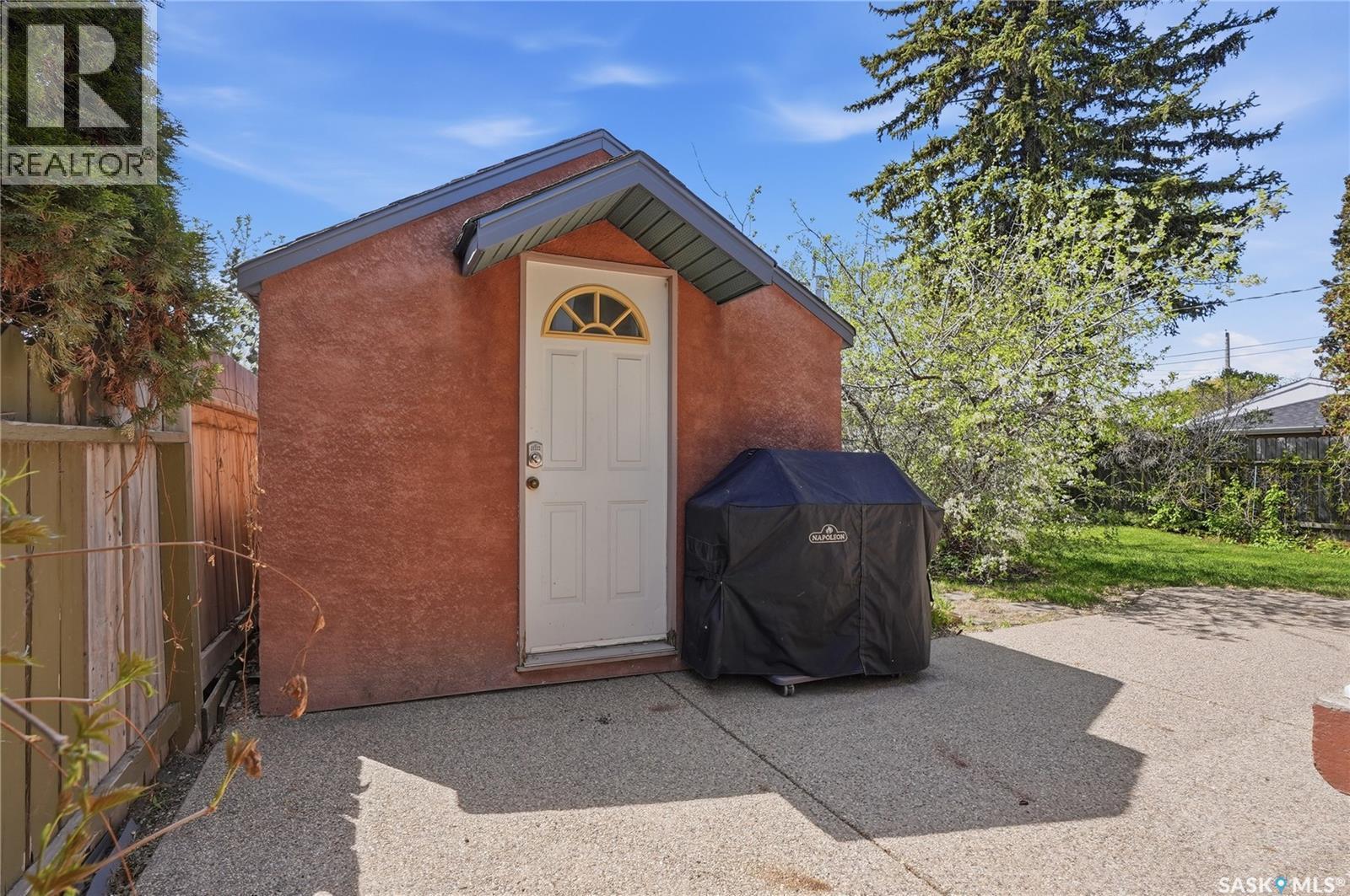 720 1St Street E, Saskatoon, SK