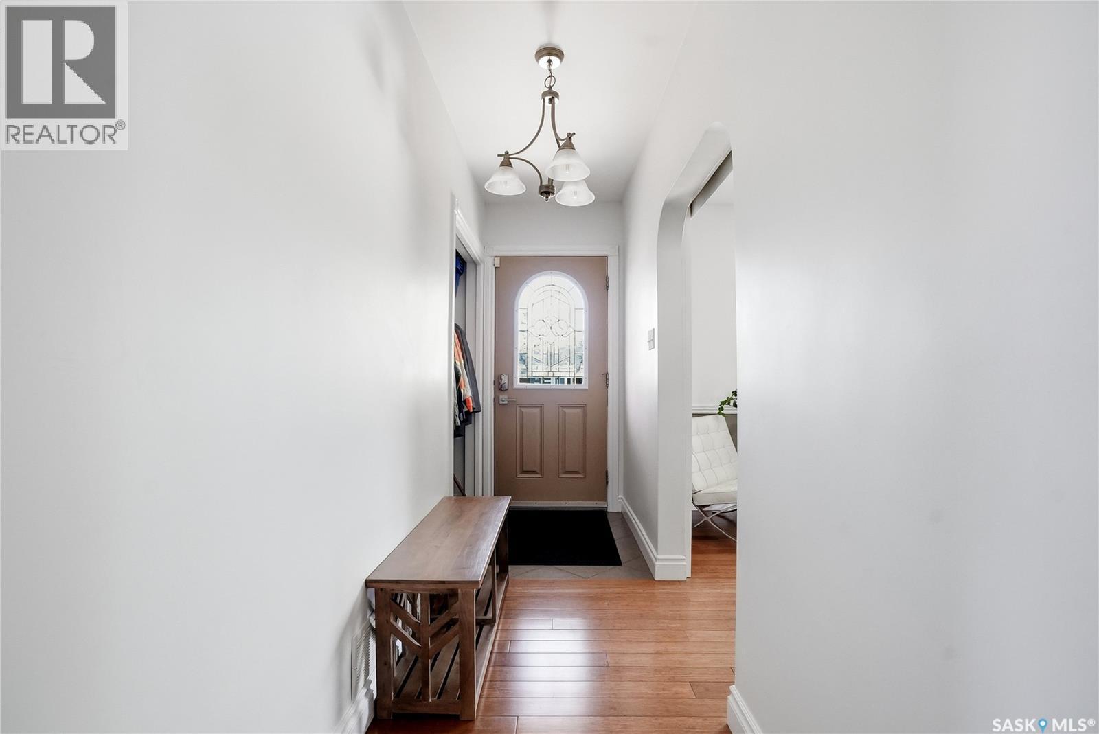 720 1St Street E, Saskatoon, SK