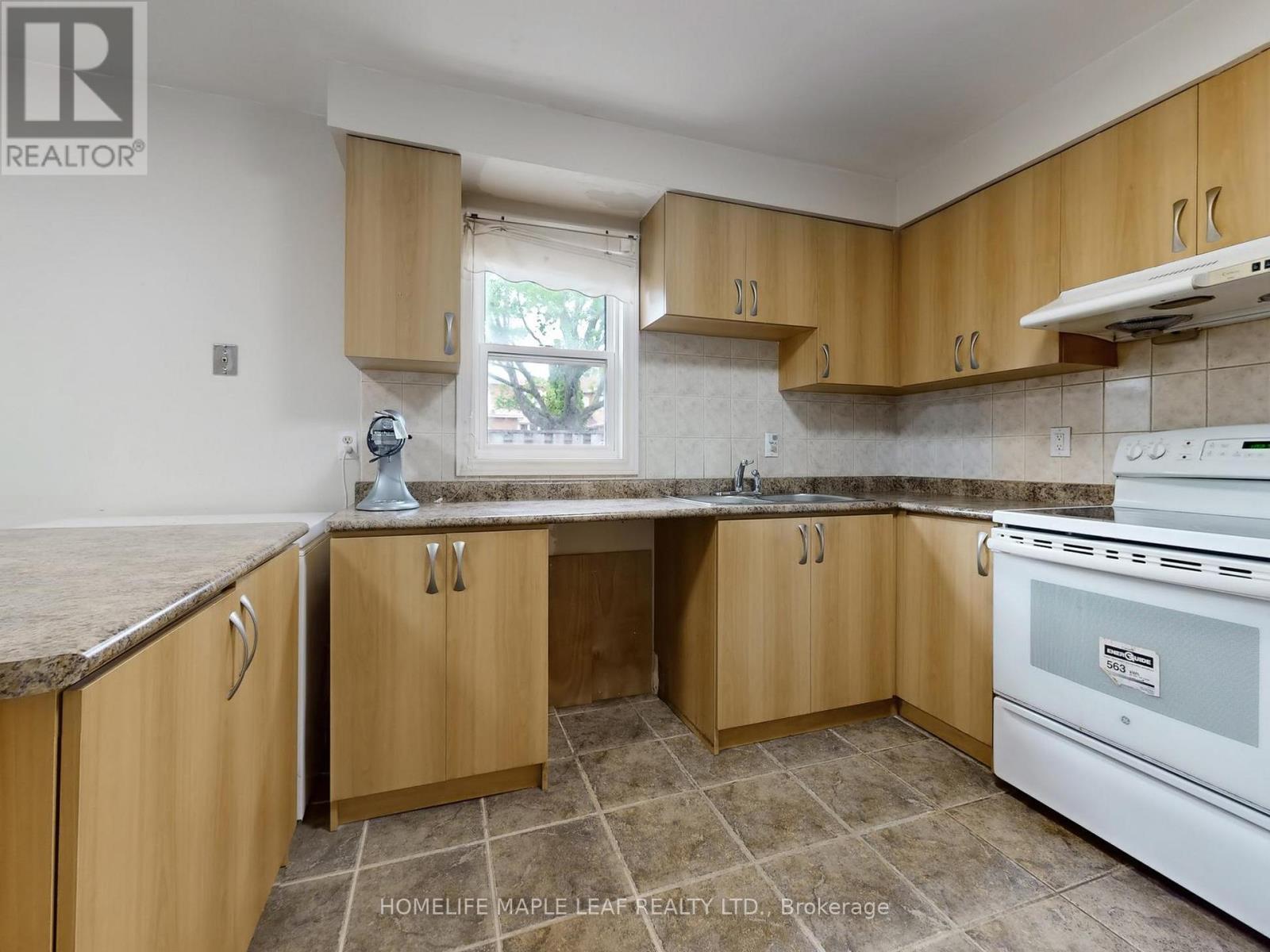 39 Lamay Crescent, Toronto, ON