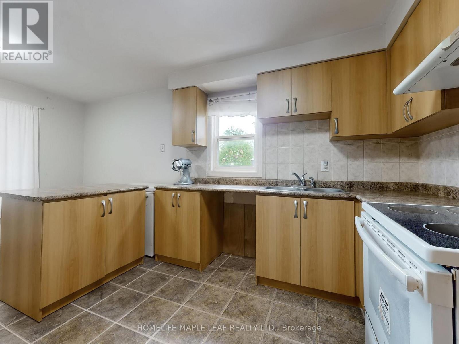 39 Lamay Crescent, Toronto, ON