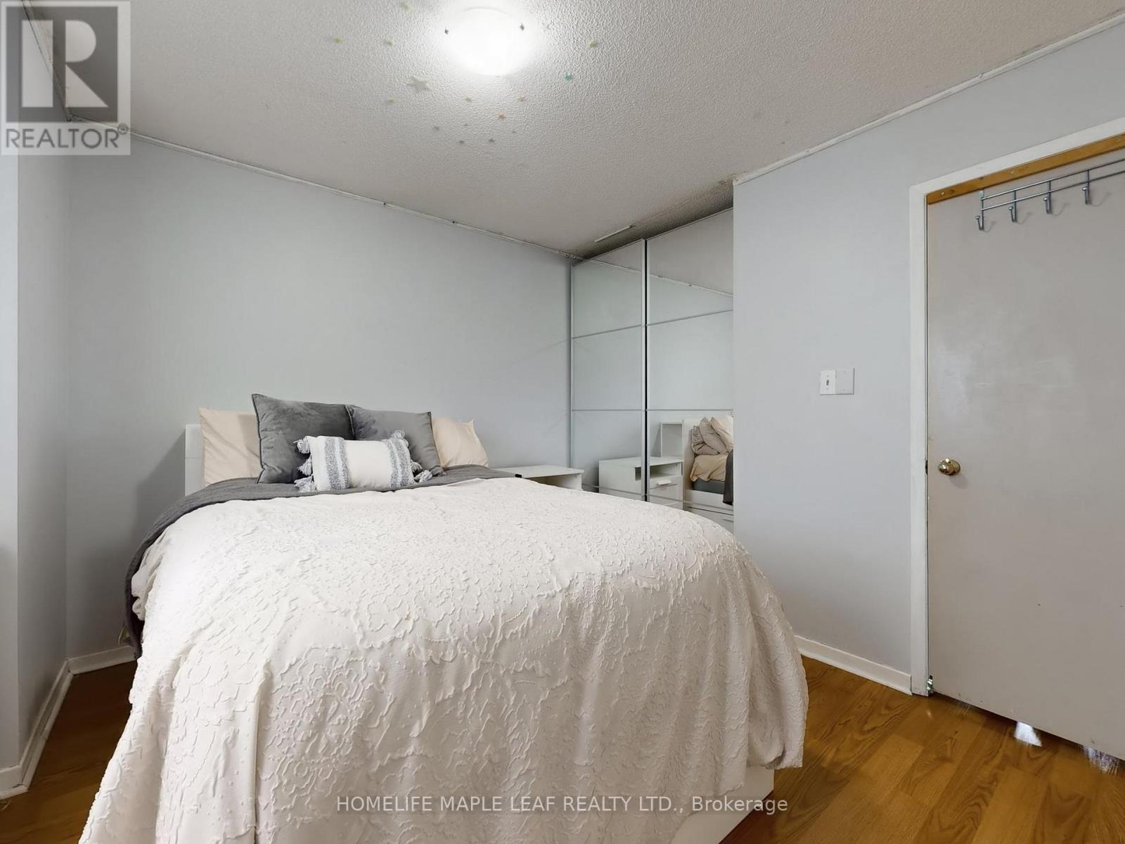 39 Lamay Crescent, Toronto, ON