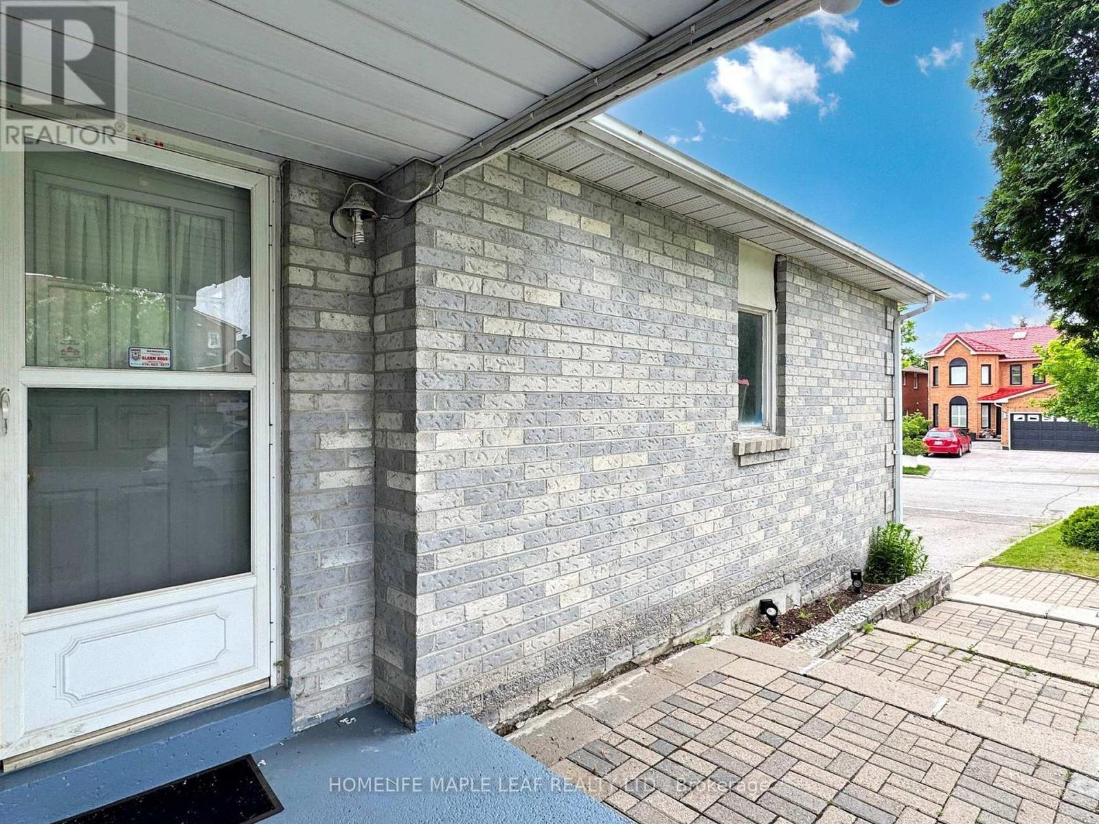 39 Lamay Crescent, Toronto, ON