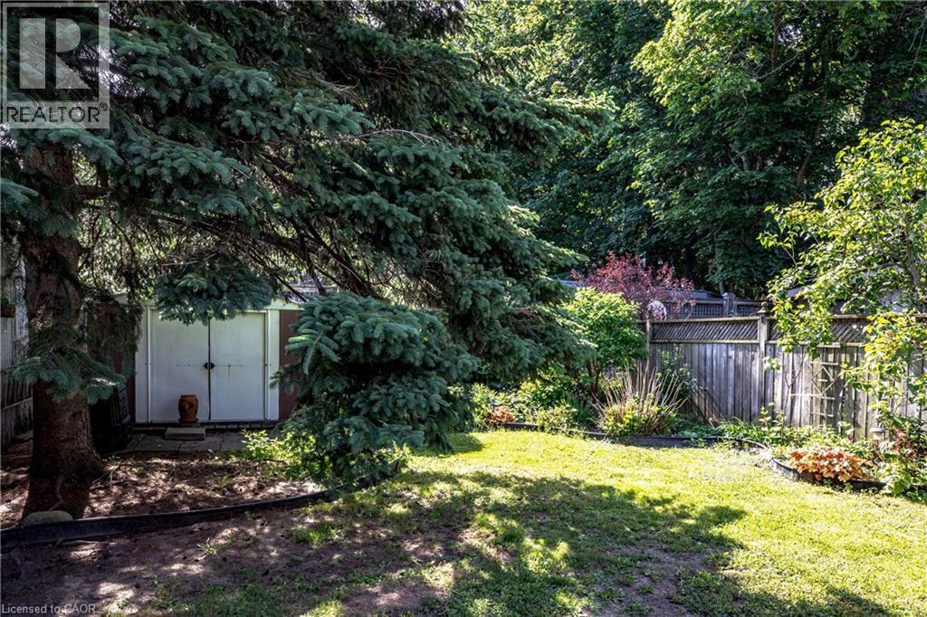 48 Longwood Road N, Hamilton, ON