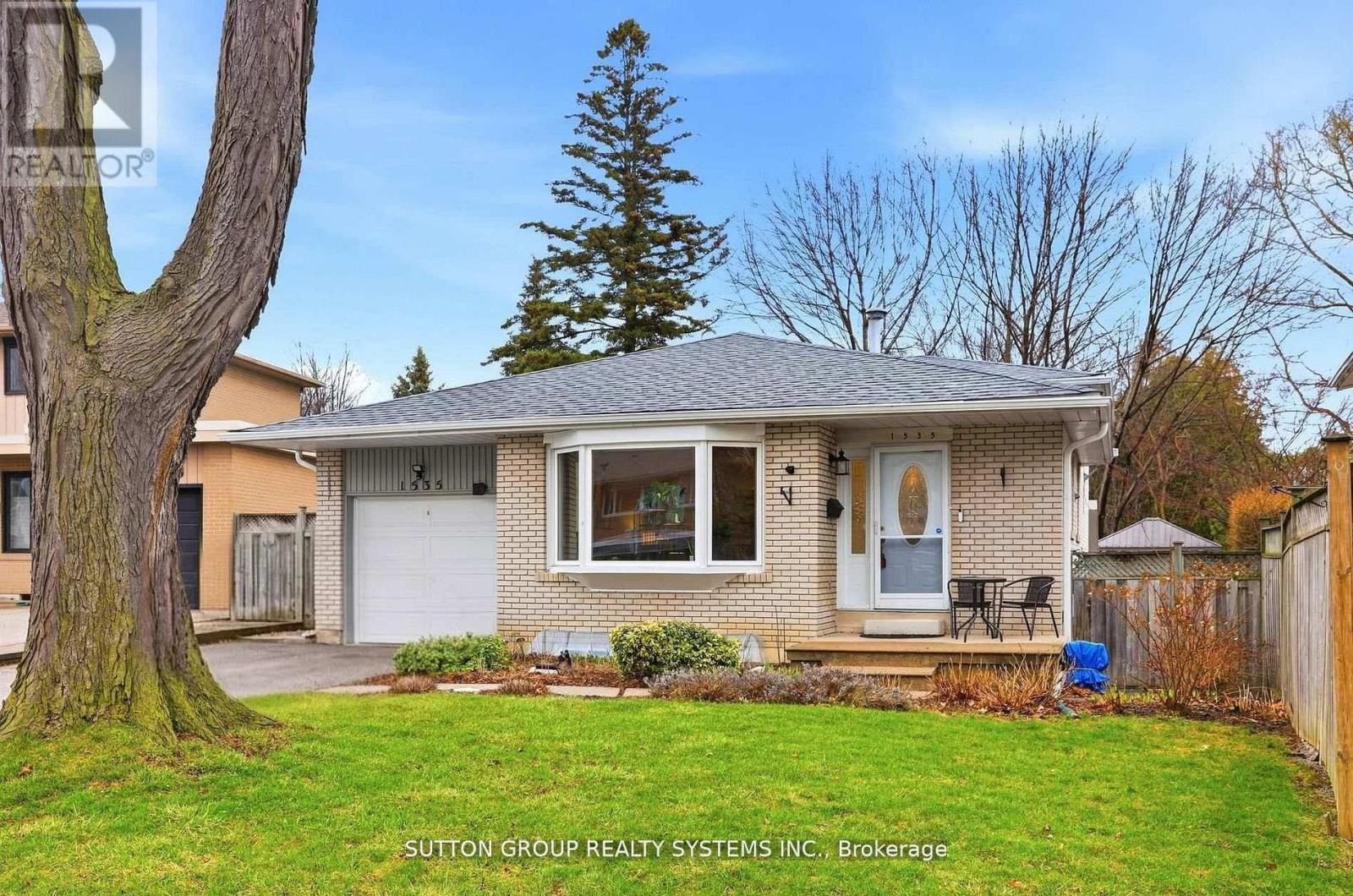 1535 Thetford Court, Mississauga, ON