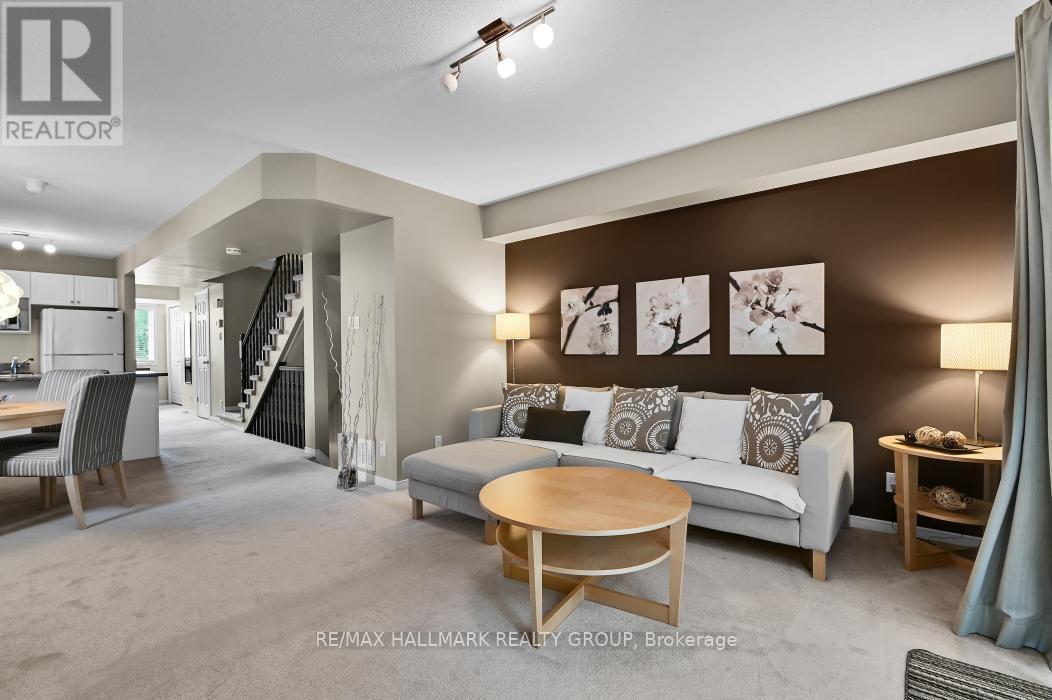 Beautiful site lines. - 39 Strathaven Private, Ottawa, ON