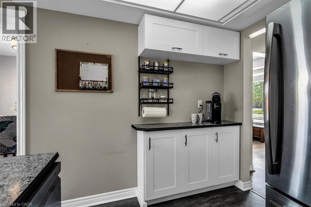 732 Bennett Crescent, Oshawa, ON - Indoor