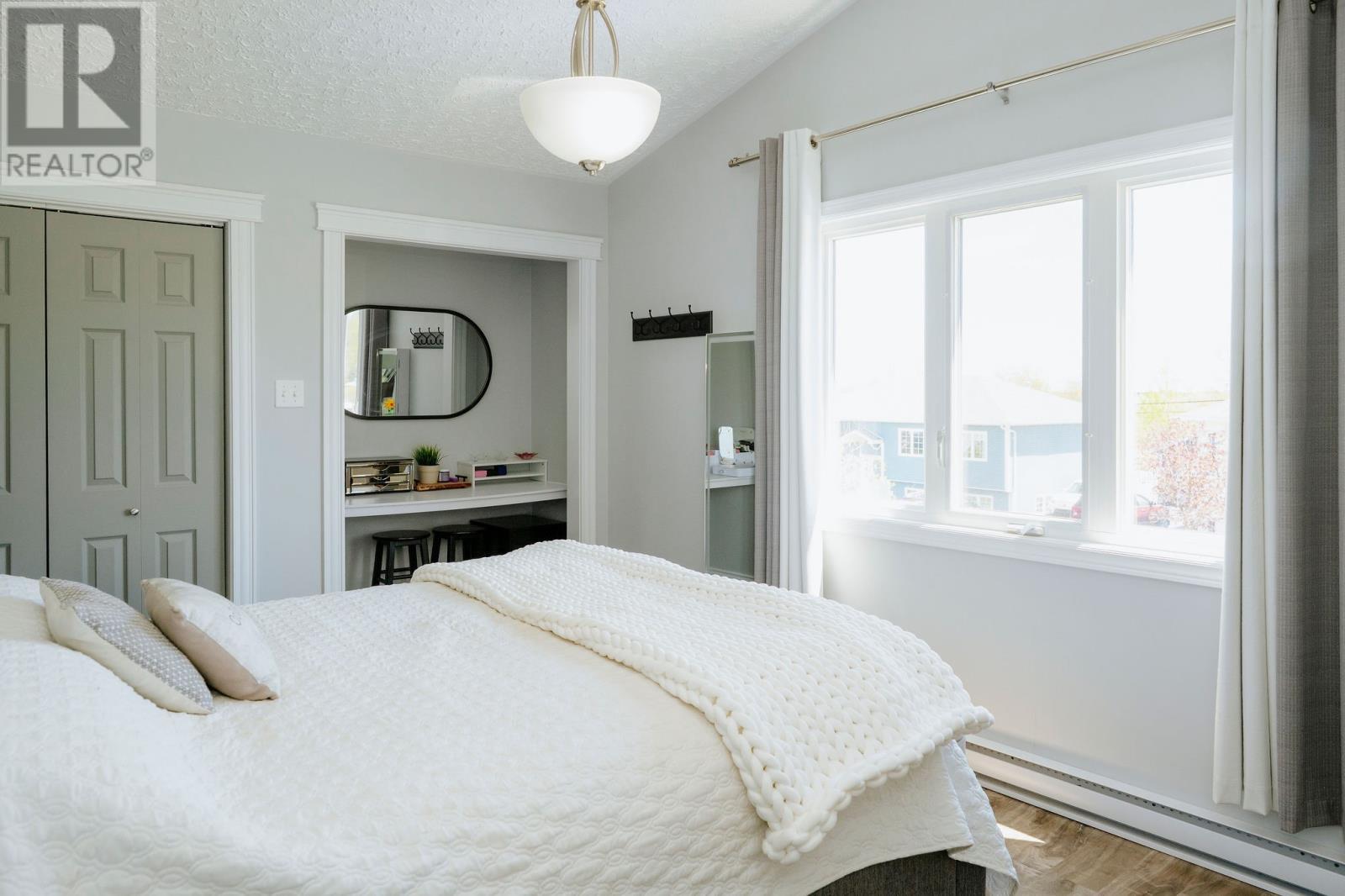 7 Wright Crescent, Gander, NL