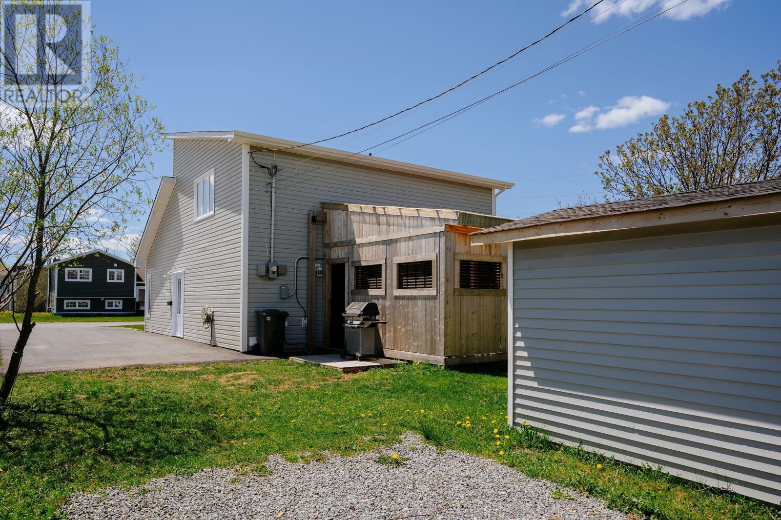 7 Wright Crescent, Gander, NL