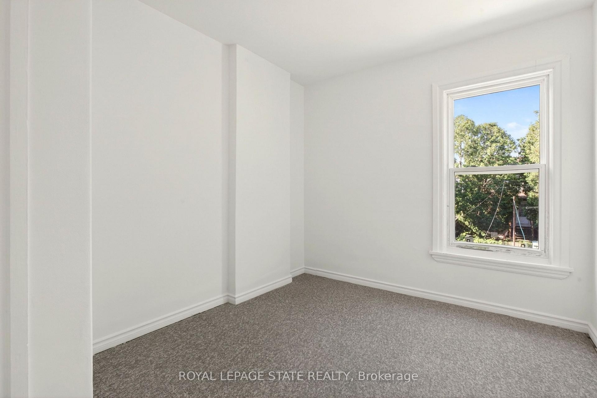 34 Edward Street, Hamilton, ON