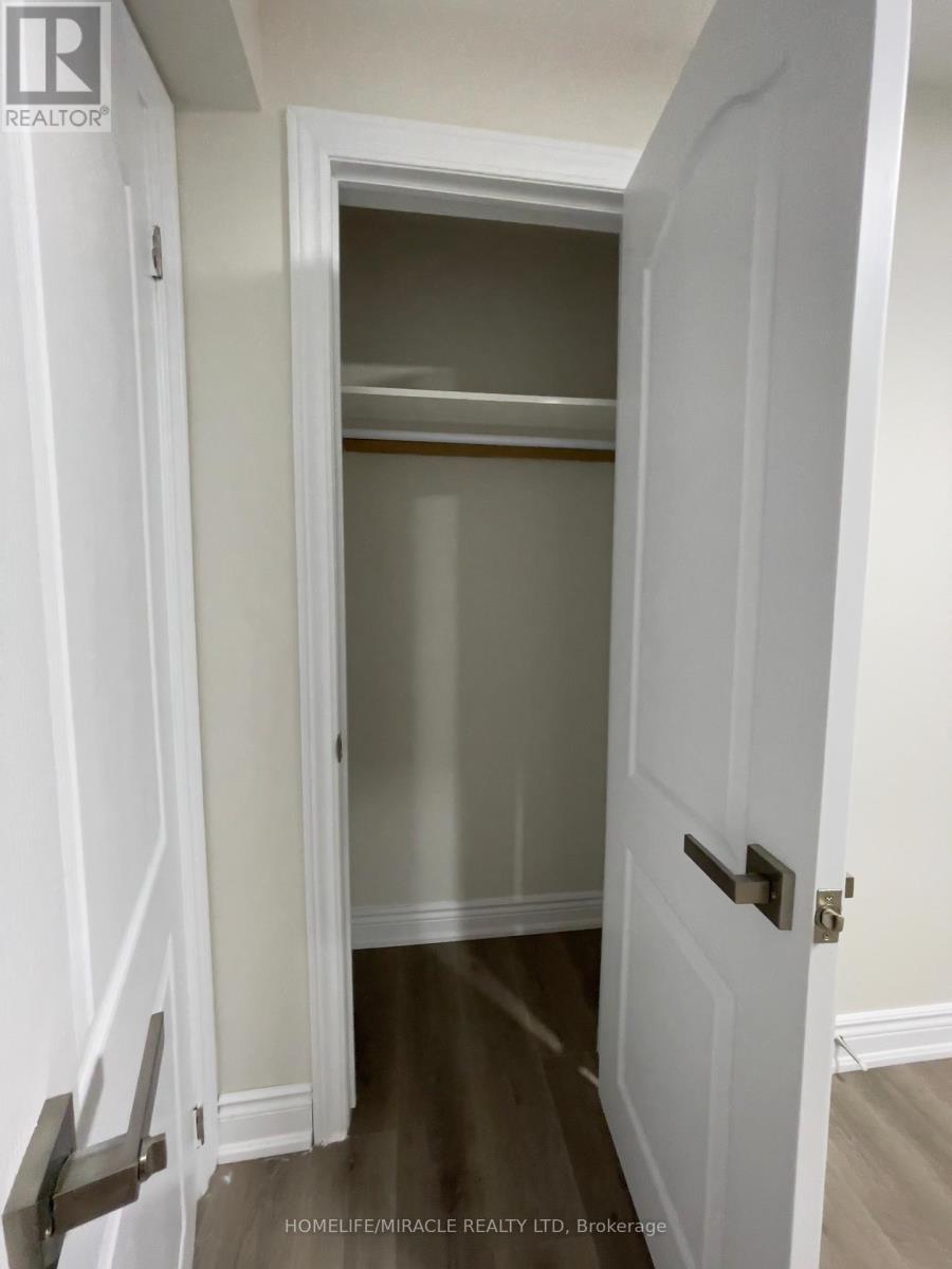 5522 Fleur-De-Lis Court, Mississauga, ON