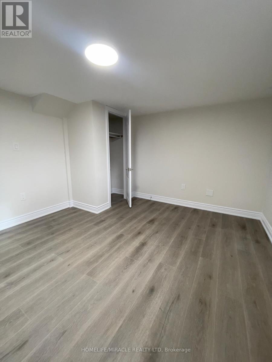 5522 Fleur-De-Lis Court, Mississauga, ON