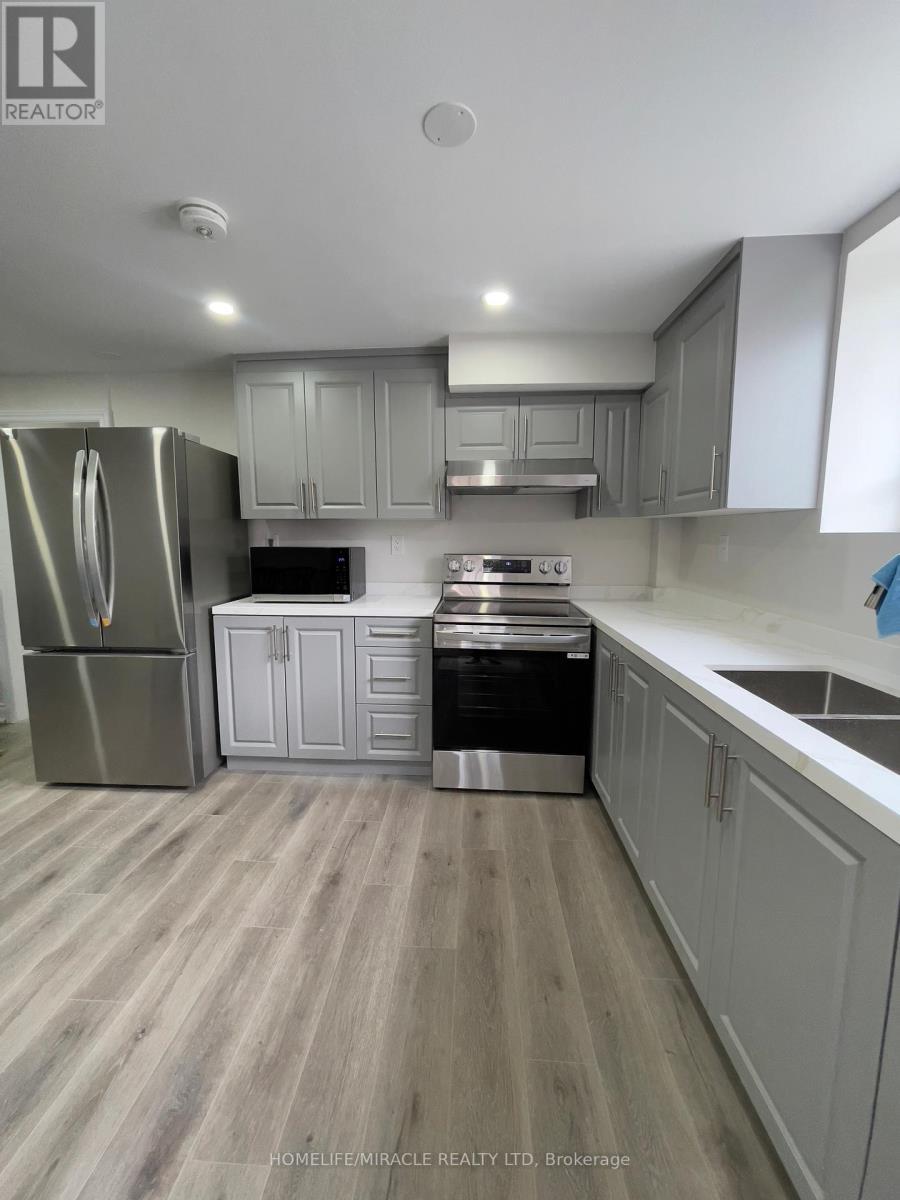 5522 Fleur-De-Lis Court, Mississauga, ON