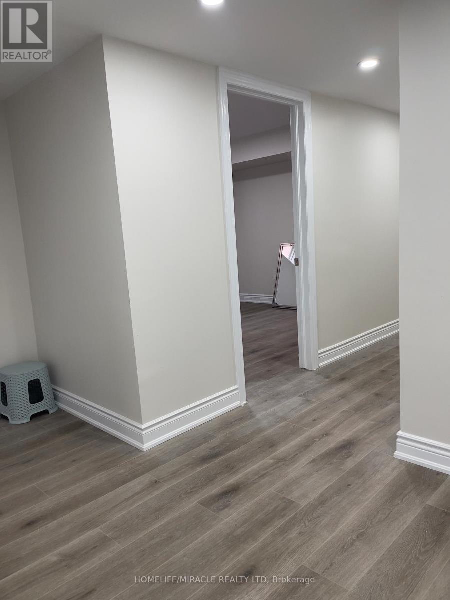 5522 Fleur-De-Lis Court, Mississauga, ON