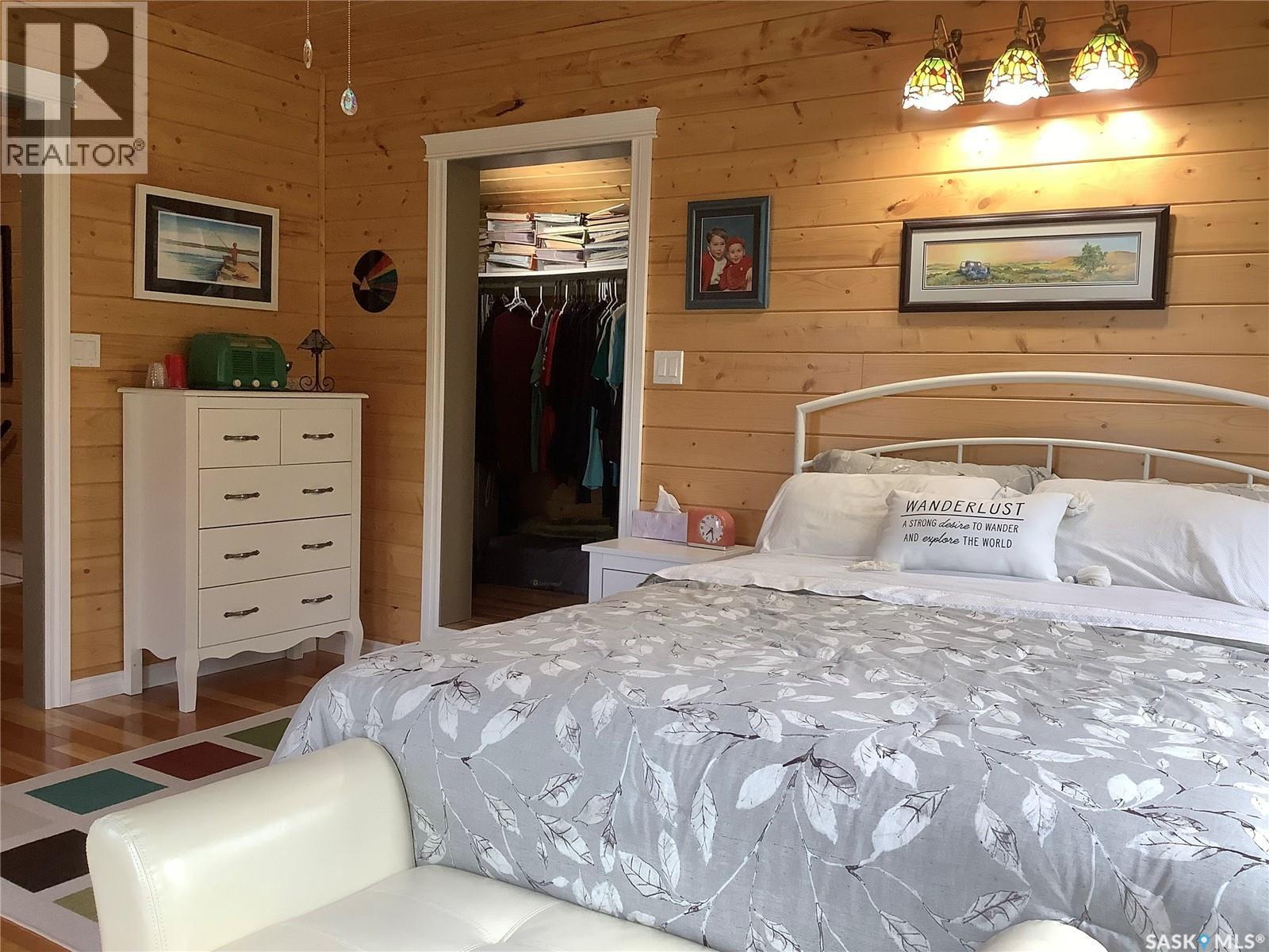 17 Wolf Place, Northern Admin District, SK