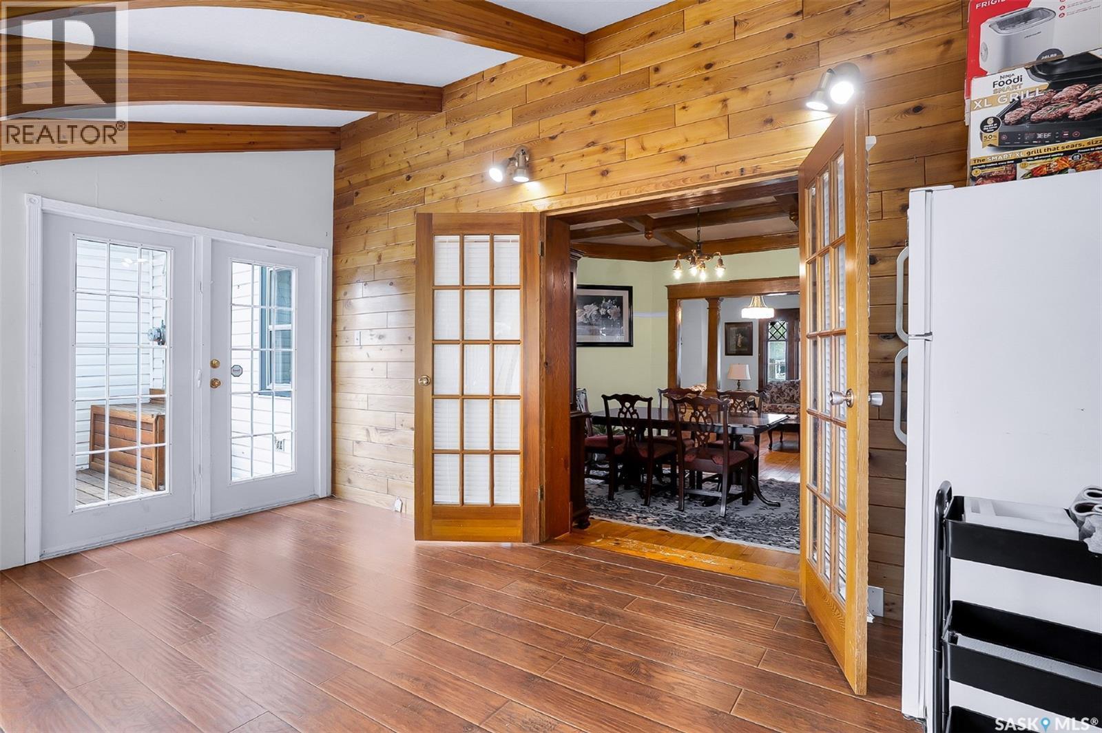 214 29Th Street W, Saskatoon, SK