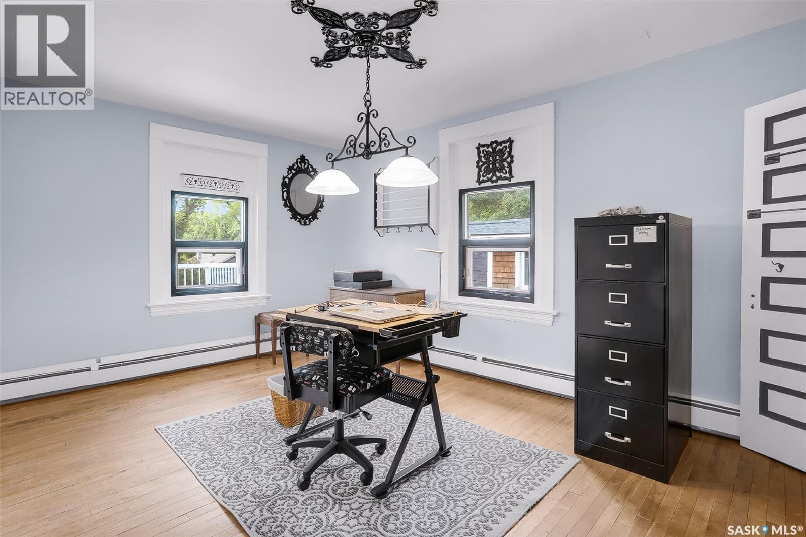 214 29Th Street W, Saskatoon, SK